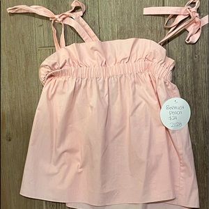 Buddy love Waikiki grey top!